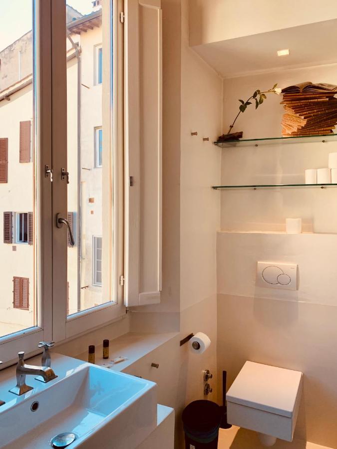 Uffizi & Santo Spirito Family/Groups Apartment فلورنس المظهر الخارجي الصورة